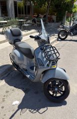 Vespa GTS Super Tech 300 2019