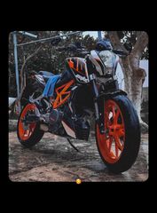 KTM 390 Duke 2016-thumb-1