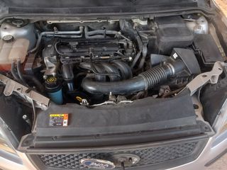 Ford Focus 2006-thumb-12