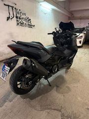 Yamaha TMAX 560 Tech Max 2023-thumb-1
