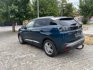 Peugeot 3008 2022 GT Line - Plug In Hybrid - Leather - Navi-thumb-2