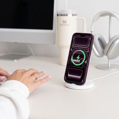 Tech-Protect MagPeak MagSafe CC Case for iPhone 18 Pro Max / 17 Pro Max - Dark Cherry Matte-thumb-4