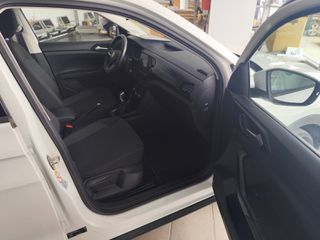 Volkswagen T-Cross 2022-thumb-1