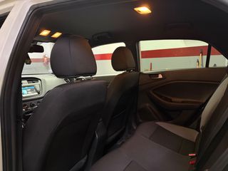Hyundai i 20 2017 1.2 EDITION +NAVI-thumb-21