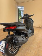 Piaggio Beverly 400 2026 BEVERLY 400S-thumb-2