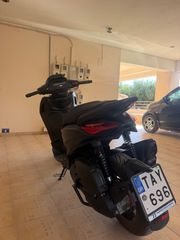 Piaggio Beverly 400 2026 BEVERLY 400S-thumb-3