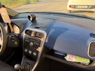 Suzuki Splash 2008-thumb-8