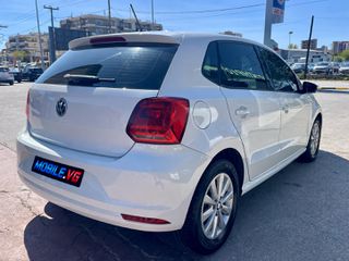 Volkswagen Polo 2016-thumb-5