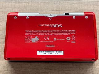 Nintendo 3DS-thumb-4