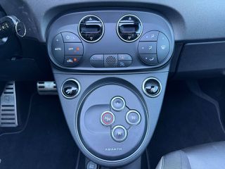 Abarth 595 Competizione 2018 Panorama / Carbon Sabelt / Beats Audio / Record Monza-thumb-19