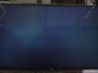 samsung UE50TU8072U