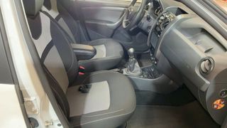 Dacia Duster 2017 1.2 TCe Black Shadow | ΕΩΣ 5 ΕΤΗ ΕΓΓΥΗΣΗ-thumb-3