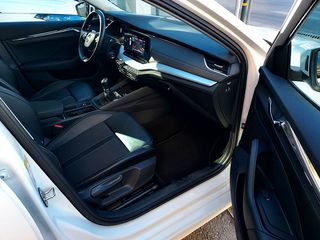 Skoda Octavia 2022 A8 - Diesel - 2.0 (1645)-thumb-9