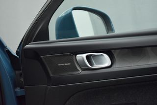 Volvo XC40 2022 T5 PHEV ULTIMATE ΒRIGHT PANORAMA 262hp HARMAN-thumb-32