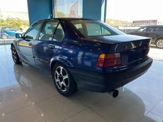Bmw 318 1993 Αυτόματο ! Πληρωμένα Τέλη '26 !-thumb-3