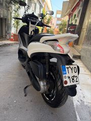Piaggio Beverly 350 2012 sport touring-thumb-3