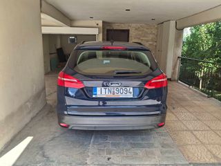 Ford Focus 2017-thumb-2