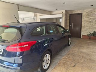 Ford Focus 2017-thumb-5