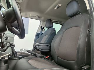 Mini Cooper D 2015-thumb-15