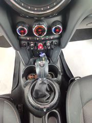 Mini Cooper D 2015-thumb-17