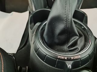 Mini Cooper D 2015-thumb-18