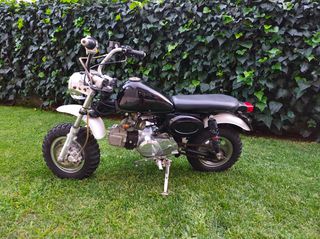 Honda Z 50 1988 JC50-Q7-thumb-1
