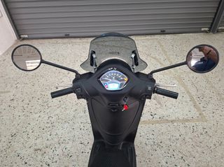 Piaggio Liberty 150 2021 S-thumb-4