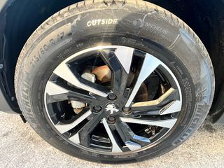 Peugeot 2008 2020 1.2 PureTech GT Line 131hp-thumb-27