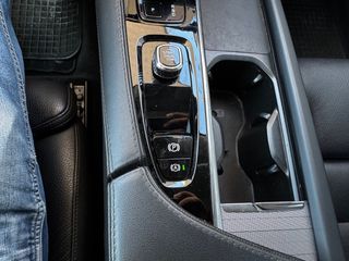 Volvo XC 90 2023-thumb-20