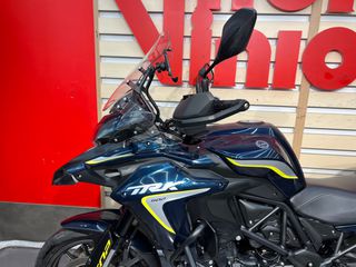 Benelli TRK 502 2024-thumb-16