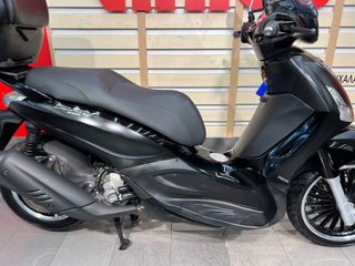 Piaggio Beverly 300i 2018 POLICE-thumb-5