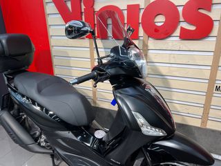 Piaggio Beverly 300i 2018 POLICE-thumb-12