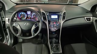 Hyundai i 30 2014 CRDI-thumb-6