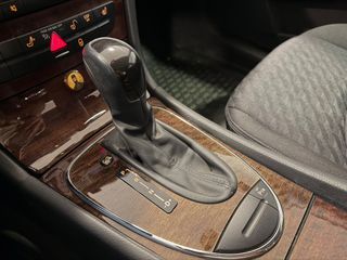 Mercedes-Benz E 200 2006 AUTOMATIC SUNROOF AUTOK-thumb-18