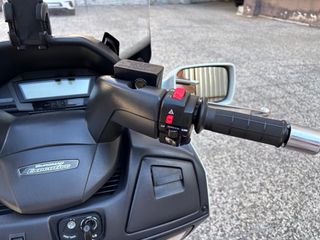Suzuki Burgman 650 2012 AN 650 EXECUTIVE ABS-thumb-9