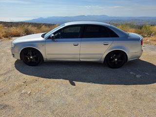 Audi A4 2005-thumb-1