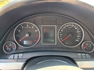 Audi A4 2005-thumb-9