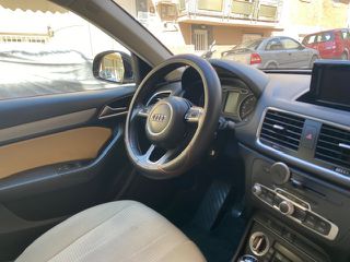 Audi Q3 2012-thumb-8