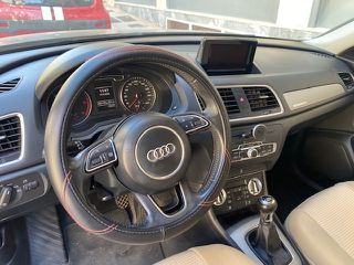 Audi Q3 2012-thumb-9