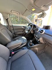 Audi A1 2014 S Line-thumb-16