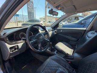 Nissan Almera 2005 DIESEL-thumb-8