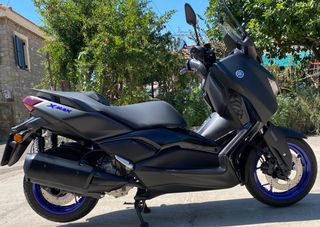 Yamaha XMAX 300 2024