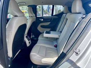 Volvo XC40 2022 AT Plus Dark 1.5 & ΔΕΡΜΑΤΙΝΟ ΣΑΛΟΝΙ//ΗΛΕΚΤΡΙΚΑ ΚΑΘΙΣΜΑΤΑ-thumb-14