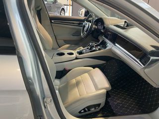 Porsche Panamera 2020 4 E-HYBRID
