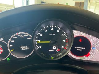 Porsche Panamera 2020 4 E-HYBRID-thumb-14