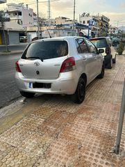 Toyota Yaris 2011 Προσφορά 5900 το 2011 μοντ 1300 κυβ-thumb-3