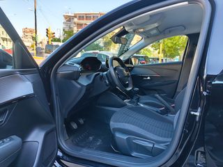 Peugeot 208 2022-thumb-9