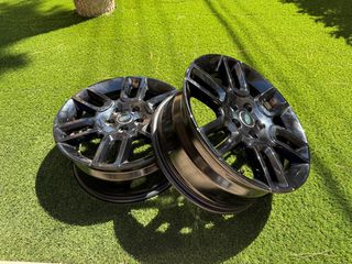 ORIGINAL LIKE NEW 20' LAND ROVER DEFENDER WHEELS SET OF 4
