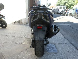 Kymco AK 550 2018-thumb-1