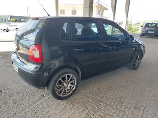 Volkswagen Polo 2005-thumb-4